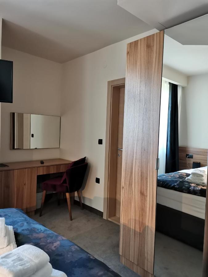 Hotel Aloha Ni Dış mekan fotoğraf