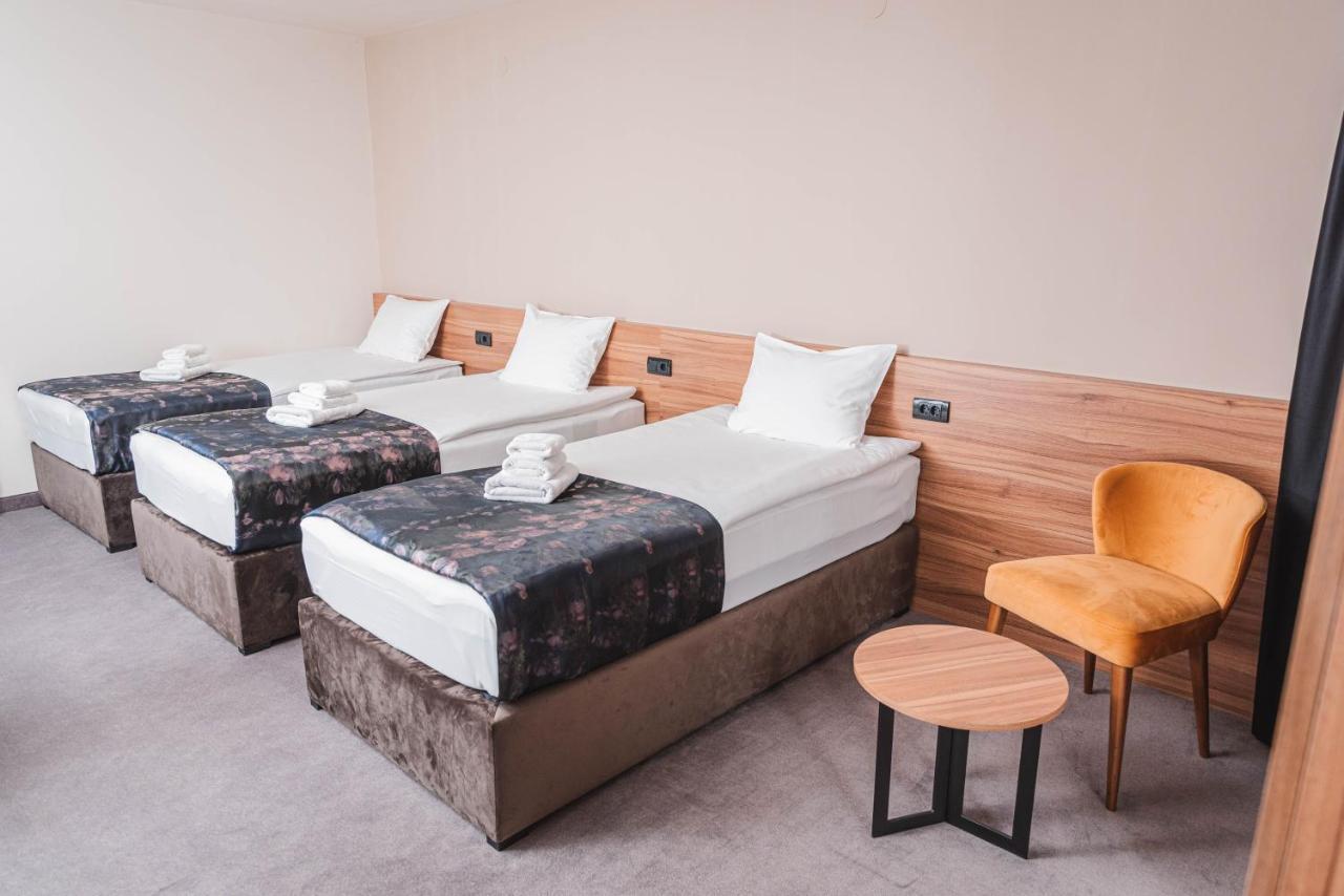 Hotel Aloha Ni Dış mekan fotoğraf