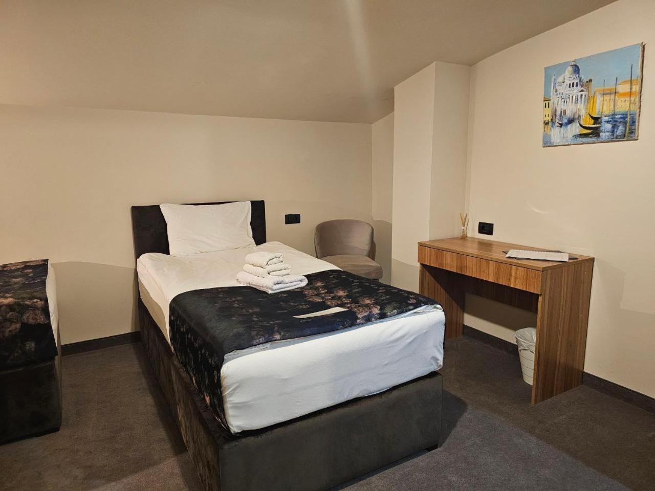 Hotel Aloha Ni Dış mekan fotoğraf
