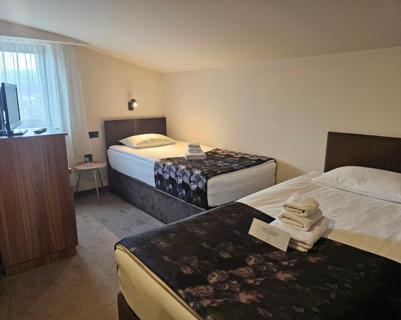 Hotel Aloha Ni Dış mekan fotoğraf