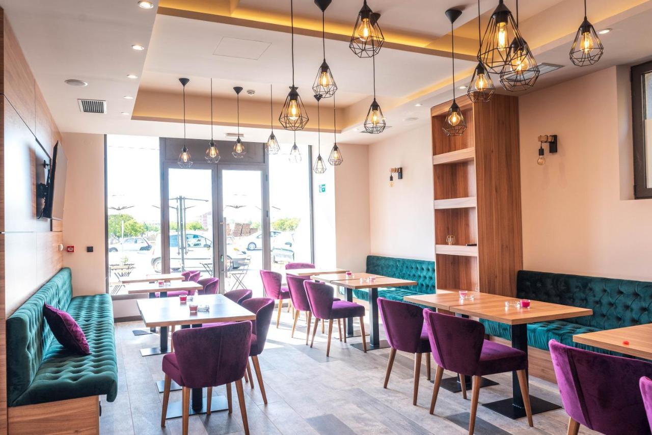 Hotel Aloha Ni Dış mekan fotoğraf