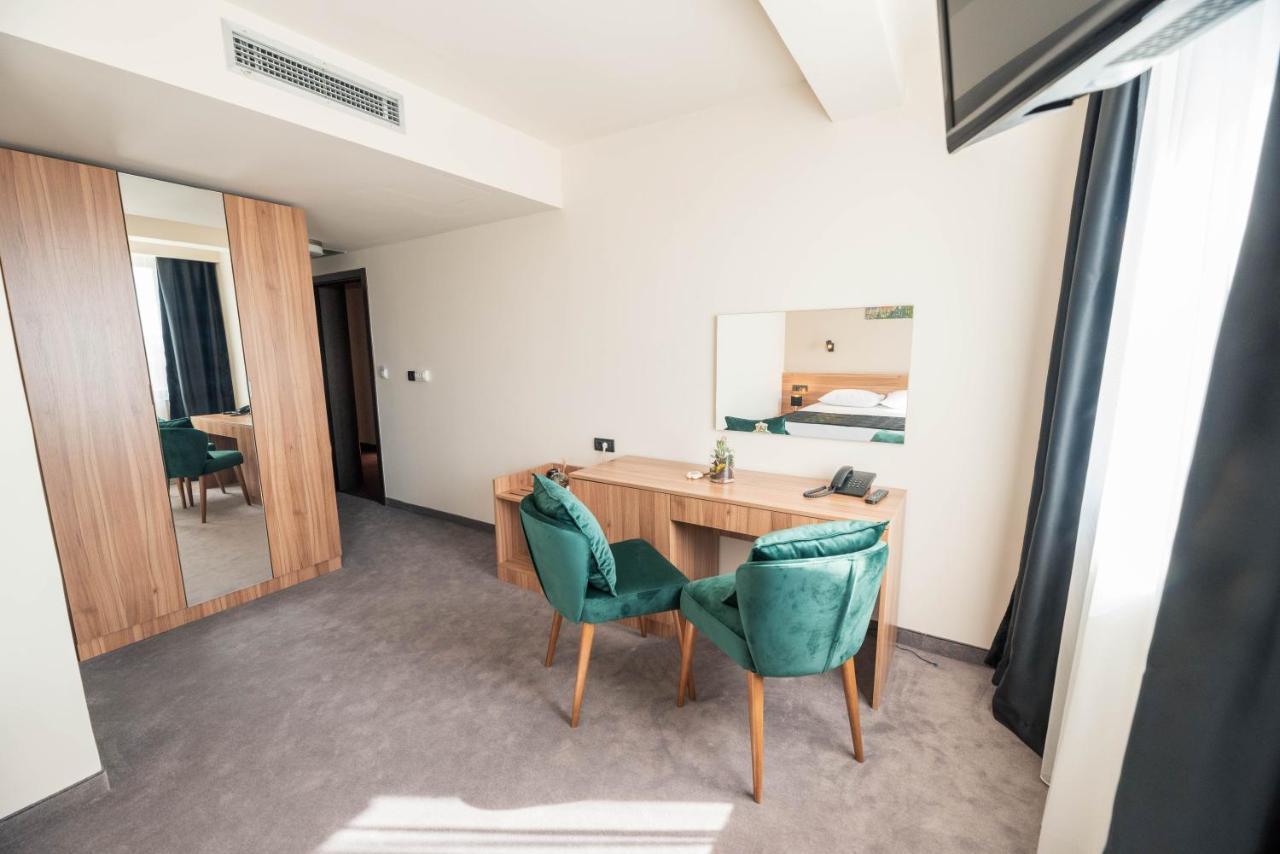 Hotel Aloha Ni Dış mekan fotoğraf